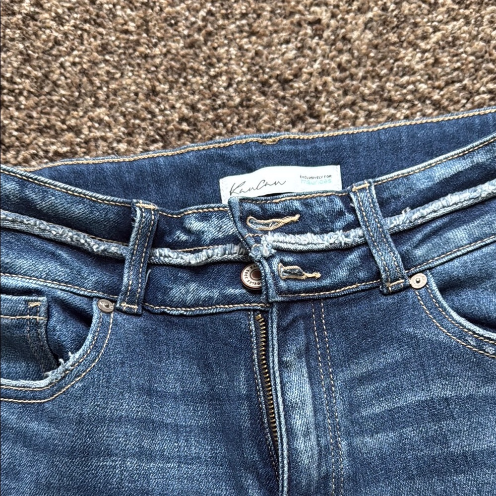 KanCan High Rise Blue Jeans with Distressed Look